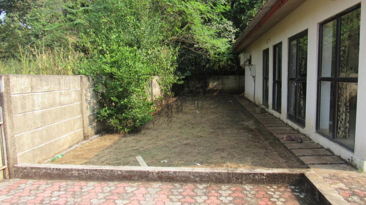 Retreat Chalets, The Nest, At Sparsh Resorts, Karjat Exterior photo
